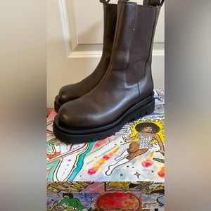 Jeffrey Campbell Tanked Chelsea Boots in Dark Brown Size 10W